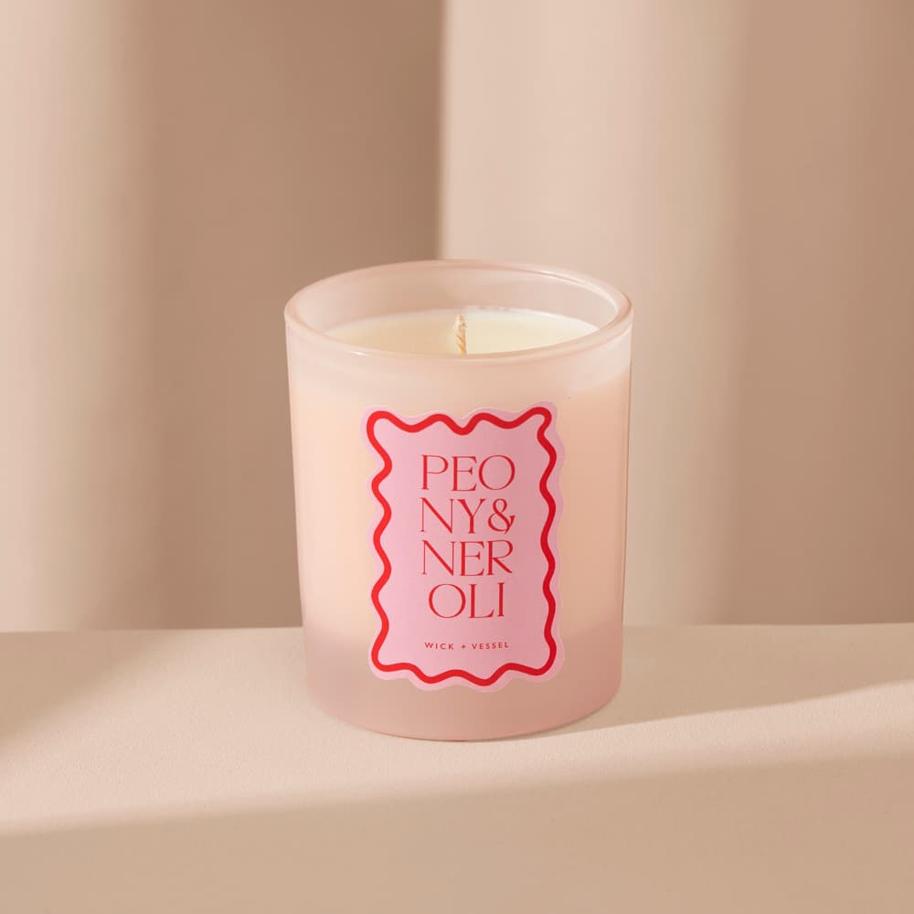 ヴイトン　キャンドルピオニー Peony & Neroli Candle | Gifts | Bloom & Wild