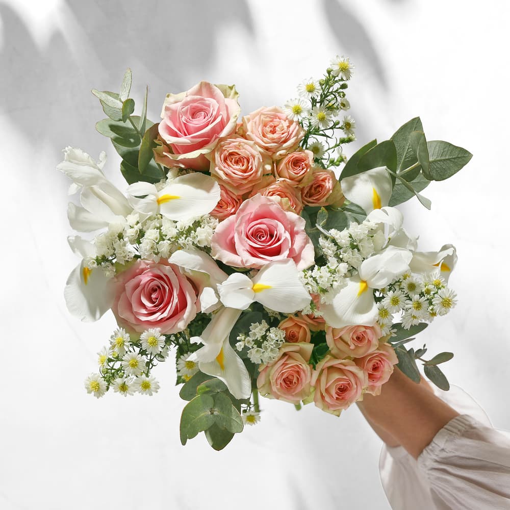 Bloom & Wild Flower Delivery | Flowers & Gifts