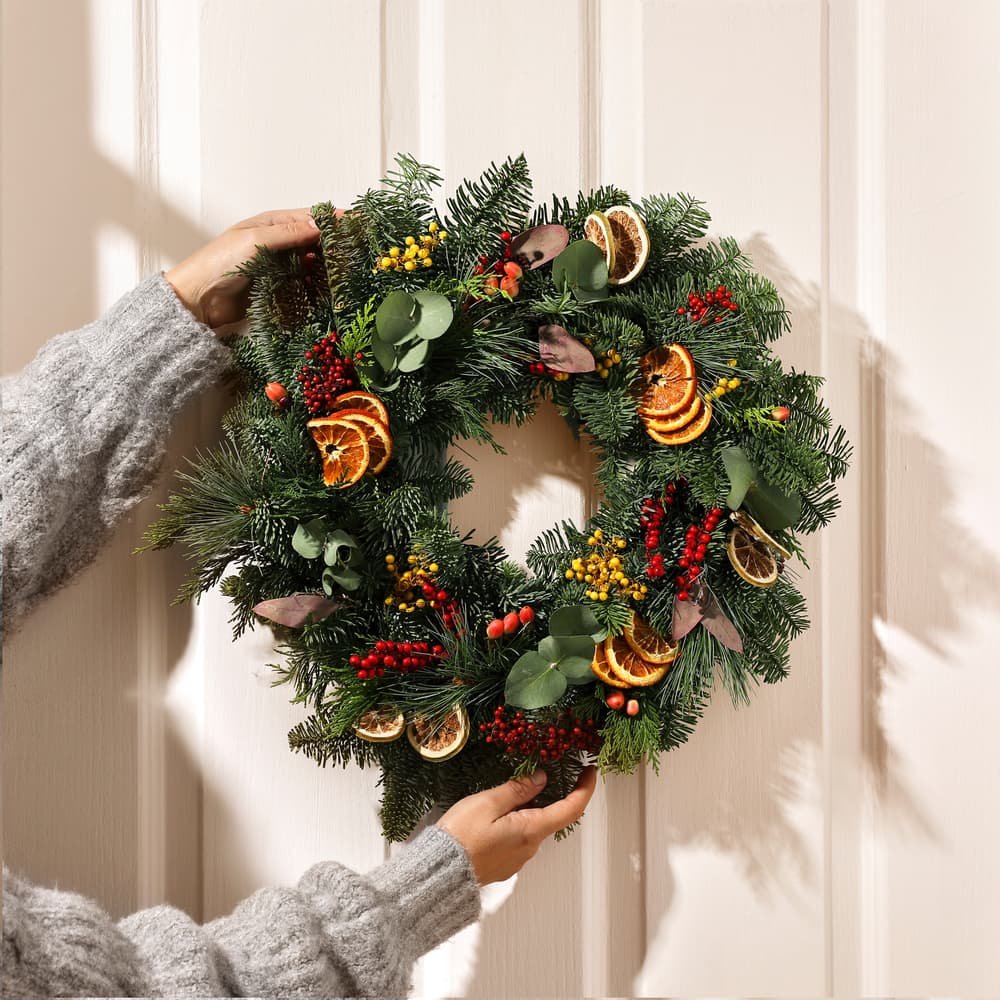 The Luxury Festive Wreath | Large Wreath | Bloom & Wild