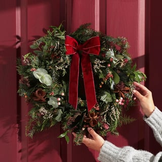 The Luxury Liberty Wreath | Large Wreath | Bloom & Wild
