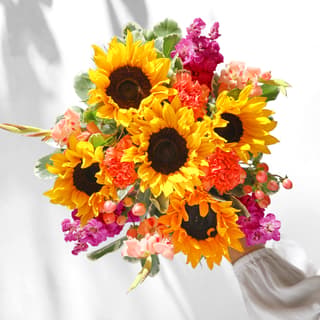 Handgebundener Blumenstrauß
