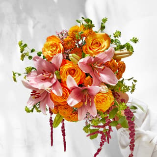 Hand-tied flowers