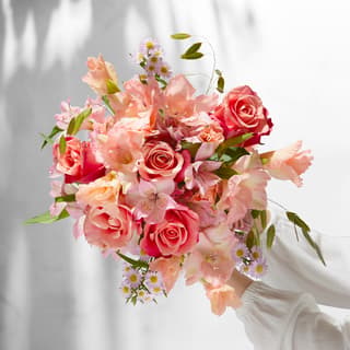 Hand-tied flowers